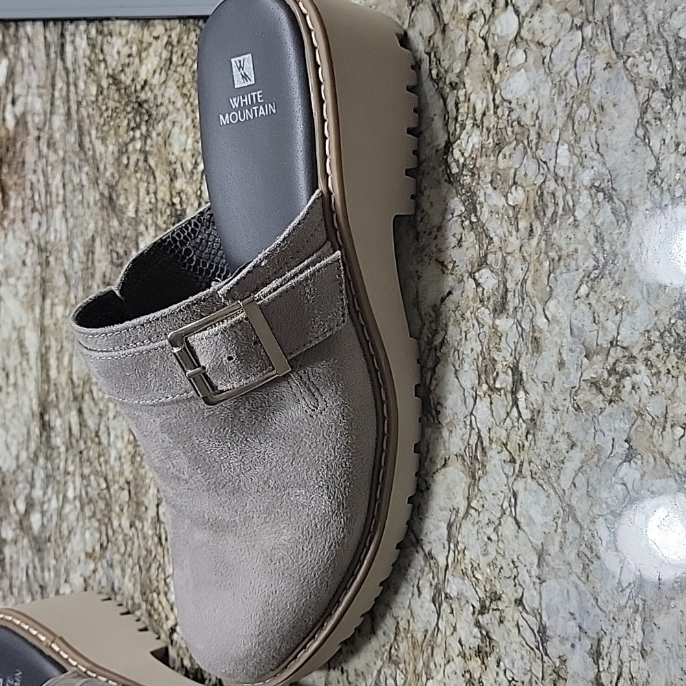 White Mountain Mules